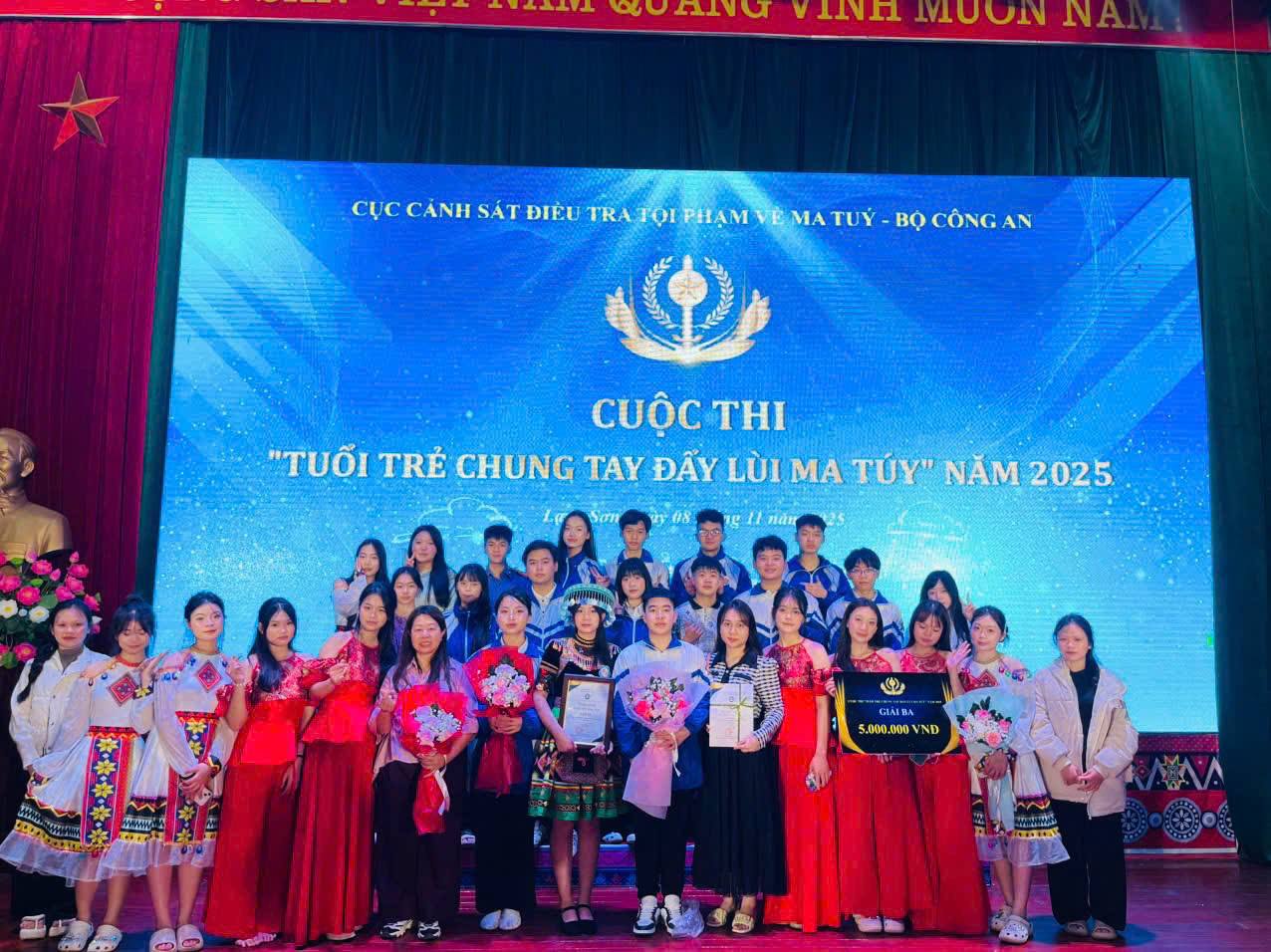 TRƯỜNG THPT ĐỒNG ĐĂNG TÍCH CỰC HƯỞNG ỨNG CUỘC THI “TUỔI TRẺ CHUNG TAY ĐẨY LÙI MA TUÝ NĂM 2025” TẠI KHU VỰC PHÍA BẮC